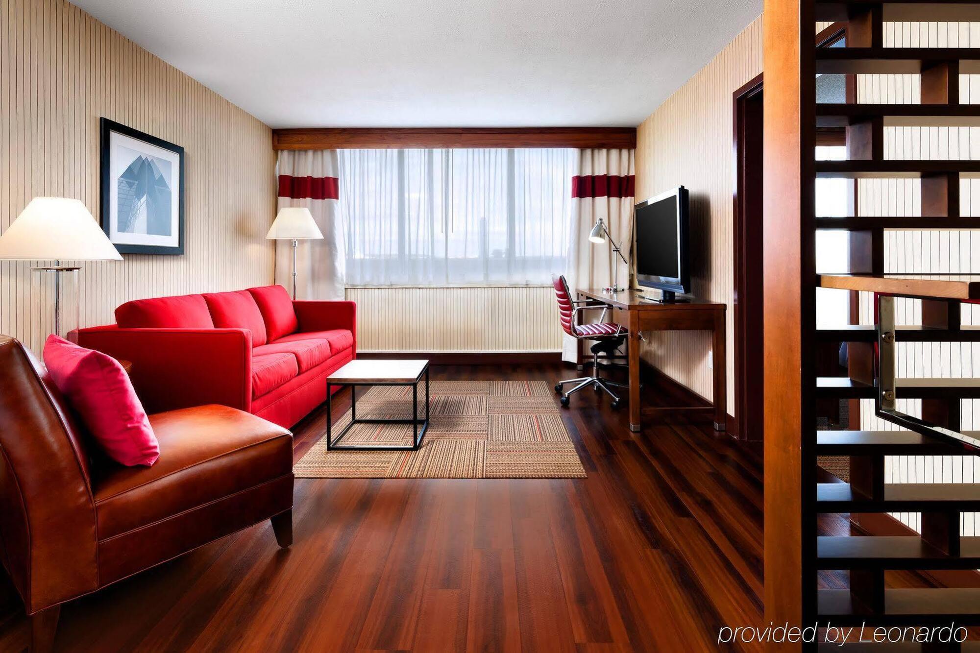 Four Points By Sheraton Halifax Exterior photo